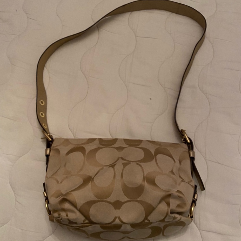 COACH CROSS BODY